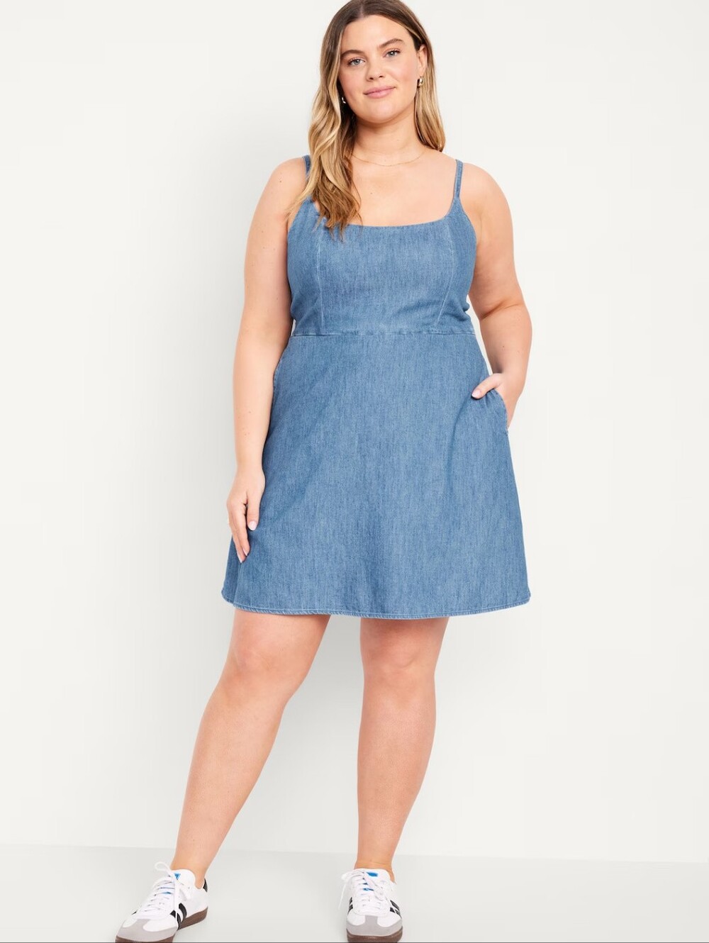 Old Navy Sleeveless Fit & Flare Cami Mini Dress in Medium Wash, 2X